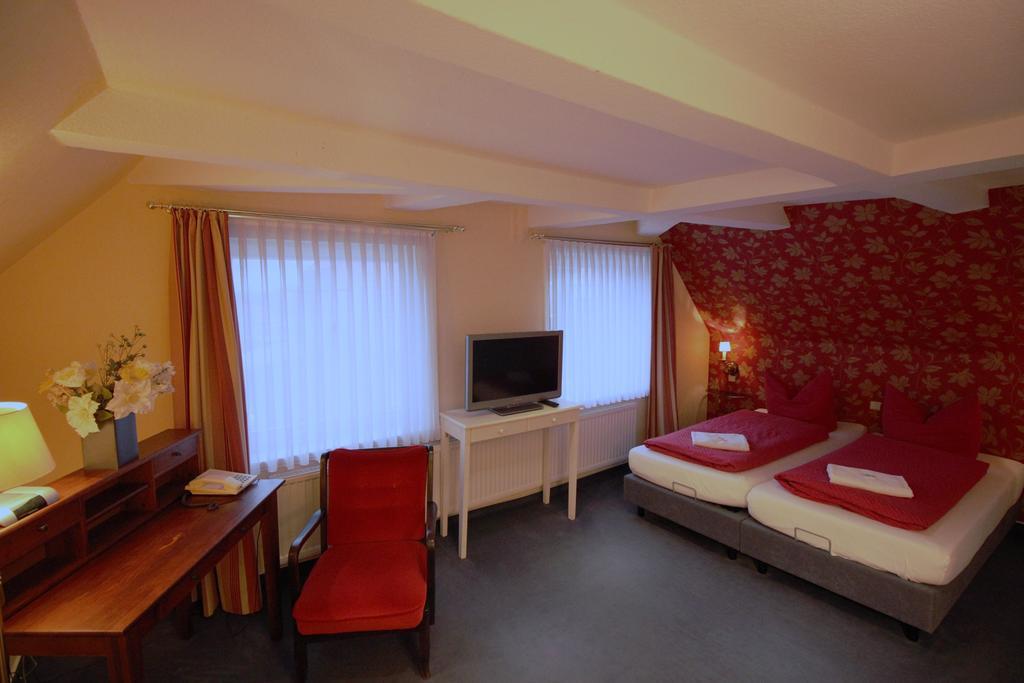 Hotel Garni Zur Linde ฮิตซาคเคอร์ ห้อง รูปภาพ
