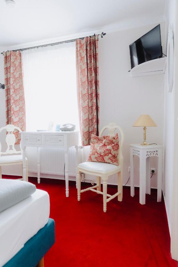 Hotel Garni Zur Linde ฮิตซาคเคอร์ ภายนอก รูปภาพ